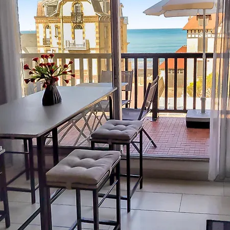 Manon's Vue Mer, Grand Balcon Et Parking Apartment *
