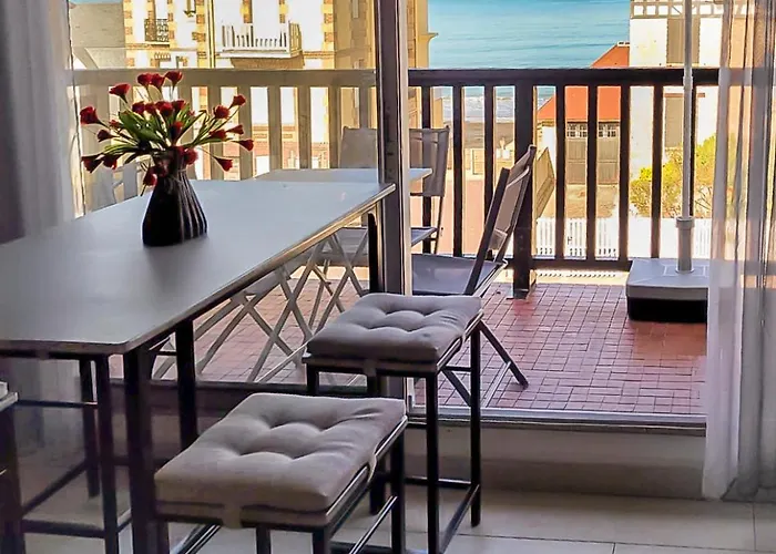 Manon's Vue Mer, Grand Balcon Et Parking Apartmán *